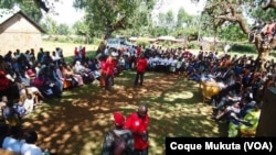 Centro de retornados na Lunda Sul, Angola.