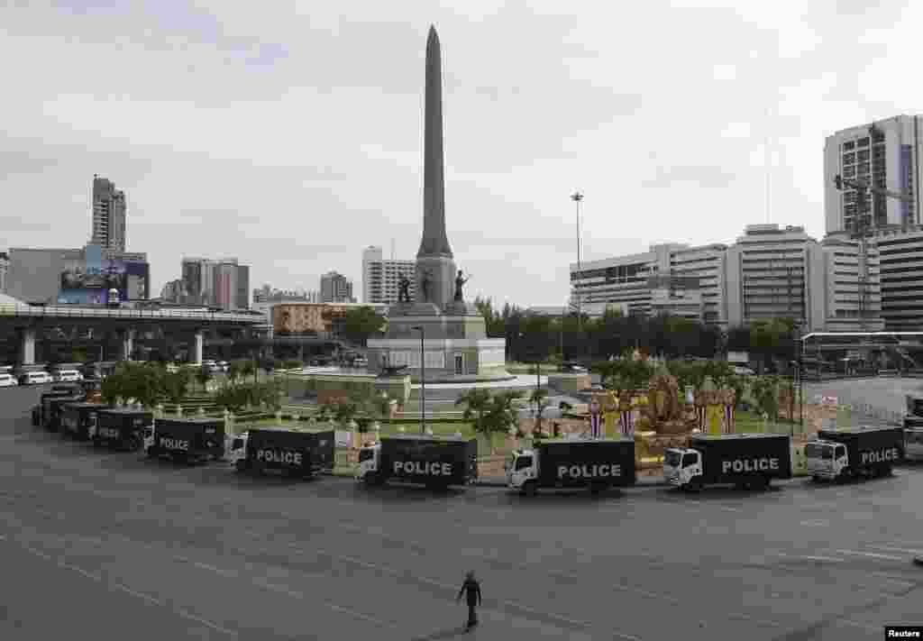 Монумент Перемоги у Бангкоку.