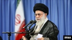 علی خامنه ای رهبر روحانی جمهوری اسلامی