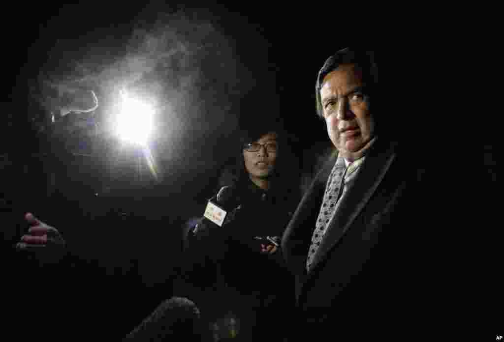 Former New Mexico governor Bill Richardson is interviewed by journalists after arriving at Pyongyang International Airport, North Korea, January 7, 2013.