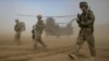 Senado insta pronto retiro de tropas de Afganistán