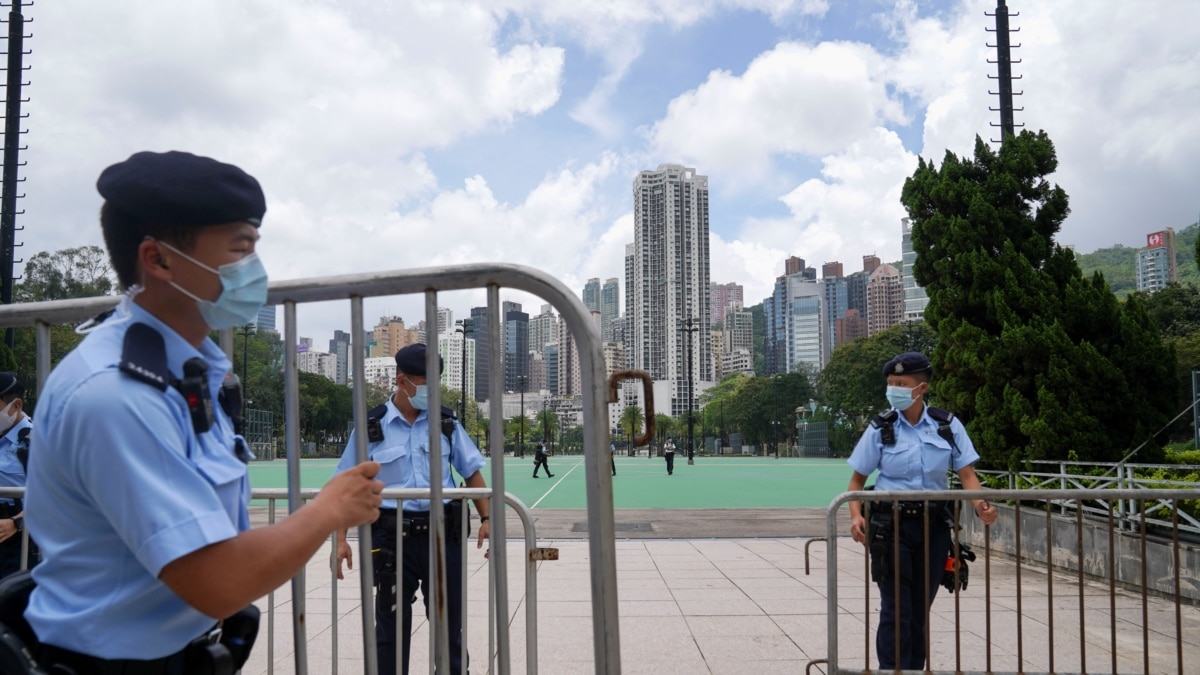 香港人在高压下度过“回归”纪念日