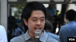 香港民主黨立法會議員許智峯。(美國之音湯惠芸拍攝)