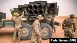 Архівне фото: Система M142 High Mobility Artillery Rocket System (HIMARS), 9 червня 2021 року в Марокко. (Photo by Фадель Сенна / AFP)