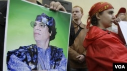 Sanble Kolonèl Mohammar Kadhafi Twouve l nan Peyi Libi Toujou