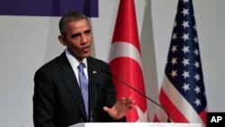 U.S. President Barack Obama talks during a news conference at the end of the G-20 summit in Antalya, Turkey, Nov. 16, 2015.