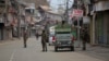 بھارتی کشمیر: عسکریت پسندوں سے جھڑپ میں تین افسران سمیت پانچ اہلکار ہلاک