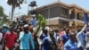 Uganda: Último dia de campanha eleitoral com marcas da detenção temporária de Kizza Besigye
