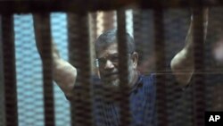 محمد مرسي له واکه د پخواني ولسمشر حسن مبارک له ګوښه کېدو وروسته، د ازادو انتخاباتو له لارې د مصر ولسمشر شو.