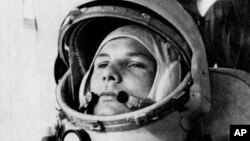 Yuri Gagarin, astronaut Rusia, orang pertama yang berhasil mengorbit Bumi pada 11 April 1962 (foto: dok).
