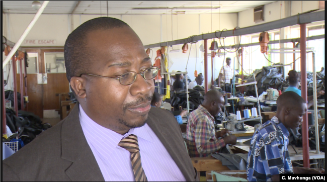 President of the Confederation of Zimbabwe Industries, Sifelani Jabangwe, says if any companies are holding back goods, it is because they know getting resupplied will be impossible, Harare, Oct. 29, 2018.