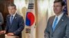США і Південна Корея повідомили в неділю про відкладення спільних військових навчань
