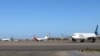 L'aéroport de Tripoli fermé de nouveau, réunion régionale jeudi à Alger