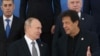 وزیرِ اعظم عمران خان کا دورۂ روس؛ 'پاکستان، یورپ میں جنگ ٹالنے میں مددگار ہو سکتا ہے'