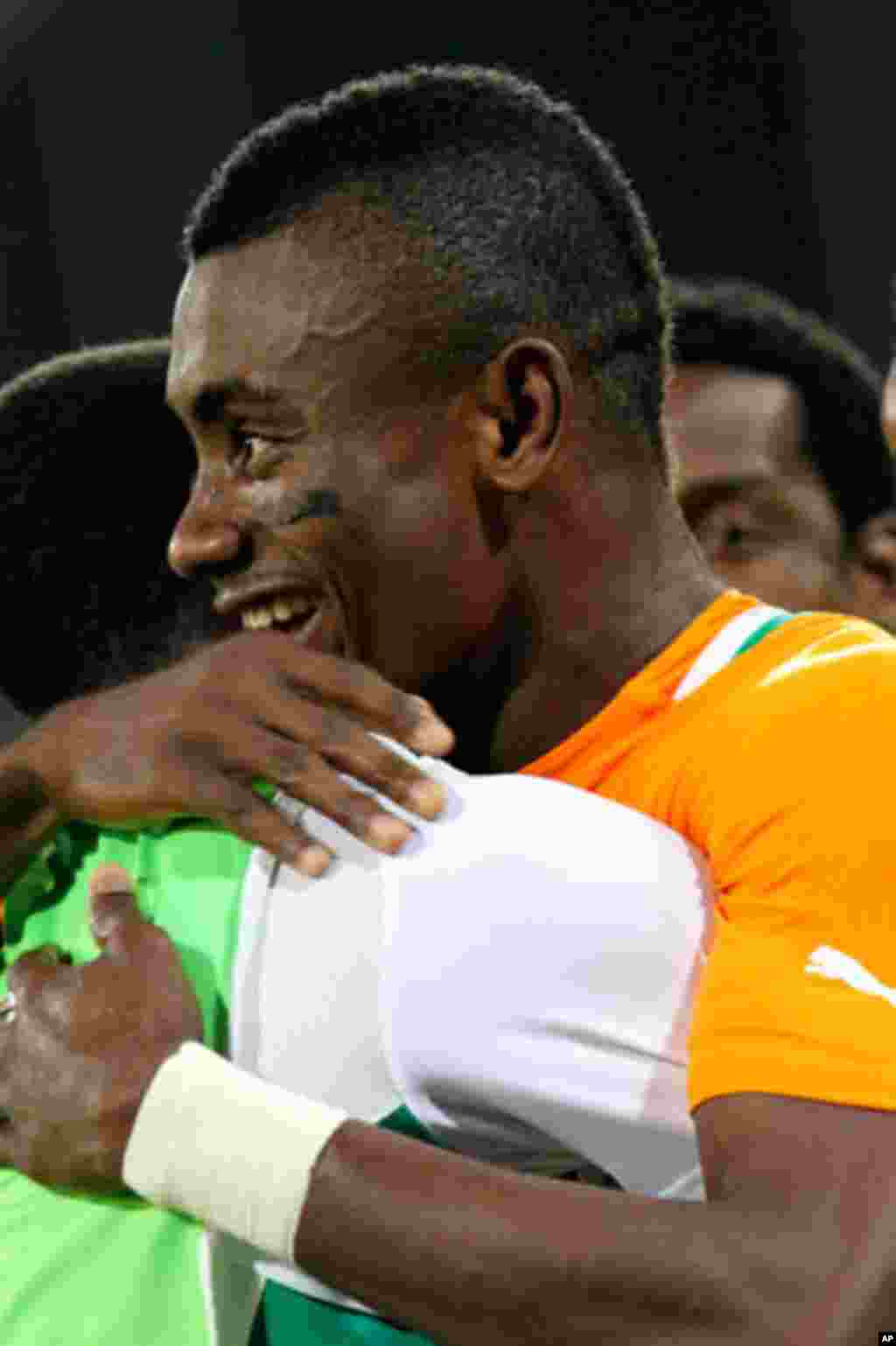 Kalou of Ivory Coast celebrates after scoring against Burkina Faso during their African Nations Cup soccer match in Malabo