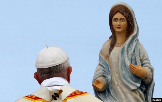 Pope Francis leads the Holy Mass at the Macedonia square in Skopje, North Macedonia, May 7, 2019.