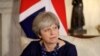 Theresa May remanie son gouvernement avant de se concentrer sur le Brexit