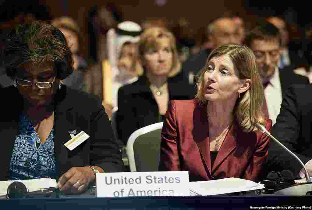US delegates Linda Thomas-Greenfield (L) and Nancy Lindborg at the donor conference for South Sudan in Norway on Tuesday, May 20, 2014.