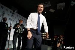 U.S. Democratic presidential candidate and Mayor of South Bend, Indiana, Pete Buttigieg campaigns during a SEIU California Democratic Delegate Breakfast in San Francisco, June 1, 2019.