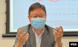 香港浸会大学政治及国际关系学系副教授陈家洛表示，新选举制度下”民主派”三个字可能成为 "禁语"， 估计这次第三势力参与12月的立法会选举，不会吸引到民主派支持者出来投票。 (美国之音 汤惠芸)