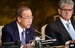 President of the U.N. General Assembly Mogens Lykketoft, right, listens as U.N. Secretary-General Ban Ki-moon address the opening of a high-level meeting on ending AIDS, June 8, 2016.