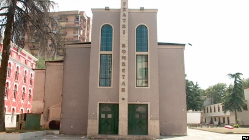 Shqipëri: Qeveria duket se do të ndryshojë ligjin për Teatrin