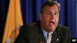 El gobernador de Nueva Jersey, Chris Christie, habló el lunes, 3 de julio de 2017, en Trenton, N.J.