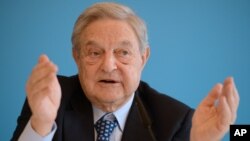 La presencia de Soros podría actuar como un atractivo para otros donantes indican los medios estadounidenses.