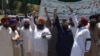 اسلام آباد: پارلیمنٹ ہاؤس کے احاطے میں سکھوں کا مظاہرہ