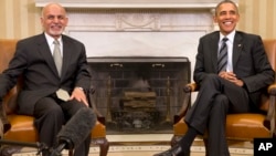 Tổng thống Hoa Kỳ Barack Obama (phải) hội đàm với Tổng thống Afghanistan Ashraf Ghani tại Toà Bạch Ốc, 24/3/15