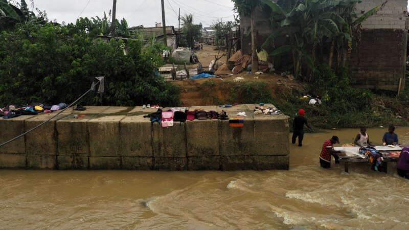 Des inondations font des milliers de sans-abri au Cameroun