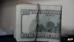 United States dollar bills