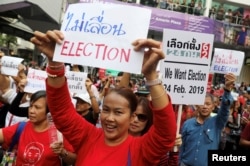 Activists and university students gather to demand the first election in Thailand, since the military seized power in a 2014 coup, in Bangkok, Jan. 8, 2019.
