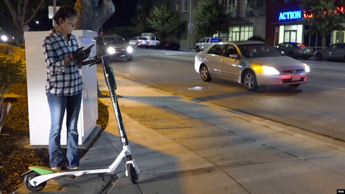 Popularity of Scooters Creates Jobs for 'Juicers'