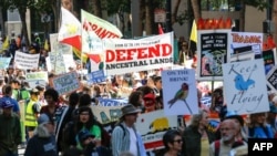 Des milliers de personnes manifestent pour exiger des actes contre le changement climatique, à San Francisco, 9 septembre 2018.