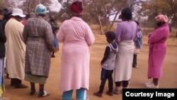 Abanye abantu abahlala eTownsend High School koBulawayo. (Courtesy Image)