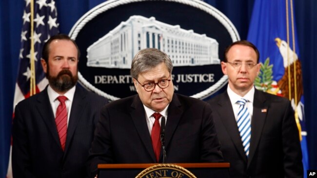 Bộ trưởng Tư pháp William Barr tại buổi họp báo công bố báo cáo Mueller