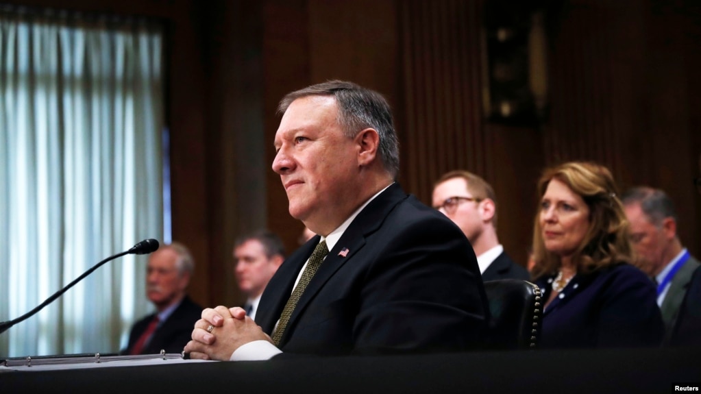 Những người chống đối cho rằng ông Mike Pompeo quá diều hâu và quá bảo thủ về tư tưởng để đại diện cho đất nước trên trường quốc tế, vì ông phản đối hôn nhân đồng tính và có quan hệ với các tổ chức chống Hồi giáo.