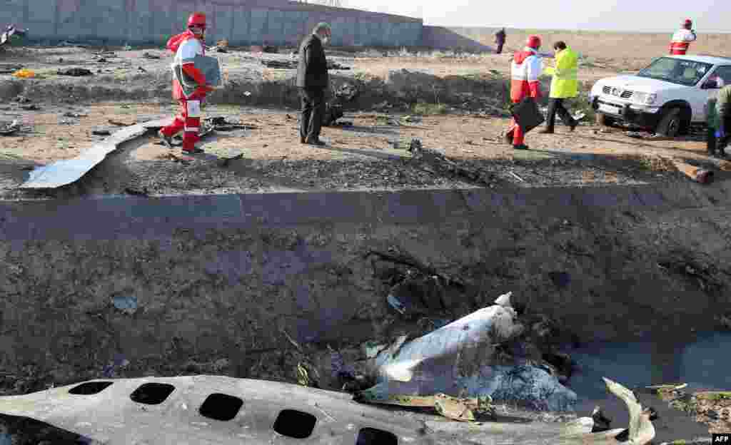 تہران میں یوکرین کے سفارت خانے نے کہا ہے کہ ابتدائی طور پر حادثے کی وجہ طیارے کے انجن میں خرابی معلوم ہوتی ہے۔ 