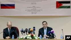 Сергей Кириенко и Халед Тукан на пресс-конференции, после подписания контракта. 24 марта 2015. Амман, Иордания.