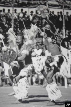 In South Africa, Hugh Tracey studied the music and dancing of the Zulu people