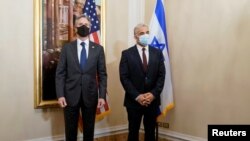 عکسی از دیدار تیرماه وزیر خارجه ایالات متحده و همتای اسرائیلی در رم، ایتالیا. تماس اخیر آنها تلفنی بود