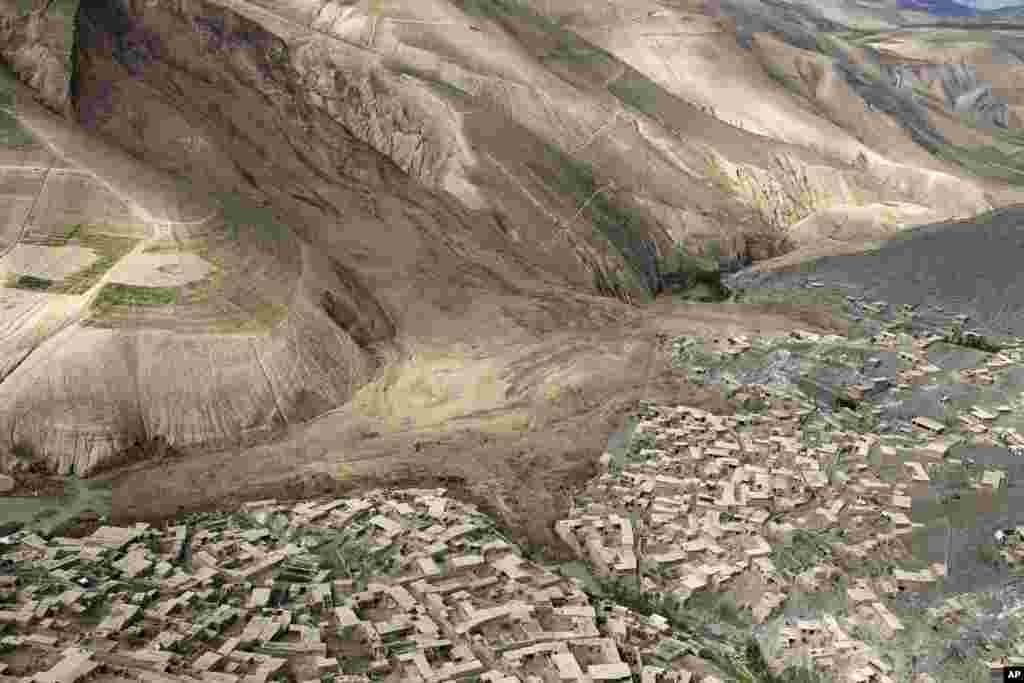 An ariel view shows the site of the landslide that buried Abi Barik village in Badakhshan province, northeastern Afghanistan, May 5, 2014.