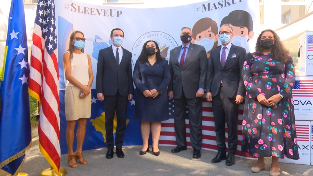 Blinken: Vaksinat që SHBA i kanë dhënë Kosovës përfaqësojnë lidhjen e fortë mes dy popujve
