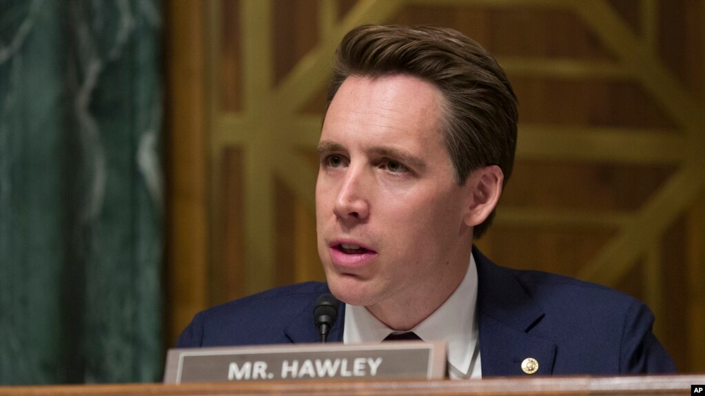 美国联邦参议员乔什·霍利