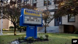 지난달 27일 미국 뉴저지주 4살 소녀가 호흡기 질환으로 사망했다. 사진은 이 소녀가 다닌 야드빌 초등학교 건물.