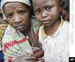 Une déplacée du Nord-Kivu et son enfant (Archives)