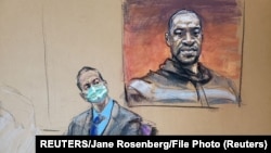 Detalj sa suđenja Dereku Šovinu prikazan sudskom skicom/crtežom (REUTERS/Jane Rosenberg)