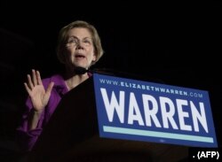 Demokrat Partili Massachusetts Senatörü Elizabeth Warren