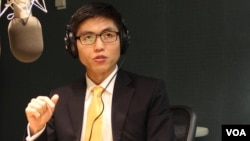 탈북자 신동혁 씨가 지난 5일 VOA 스튜디오에서 앞으로의 대북 인권 활동 계획을 설명했다.